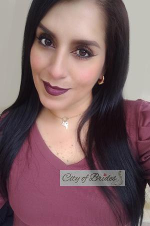 221032 - Vanessa Age: 45 - Peru