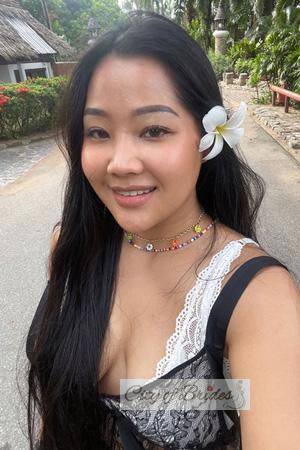 221051 - Suchada Age: 30 - Thailand