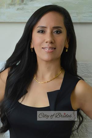 221916 - Maria Age: 44 - Peru