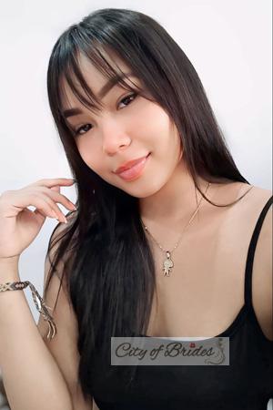 222639 - Daniela Age: 27 - Colombia