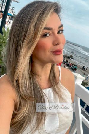 223108 - Juliem Age: 41 - Colombia