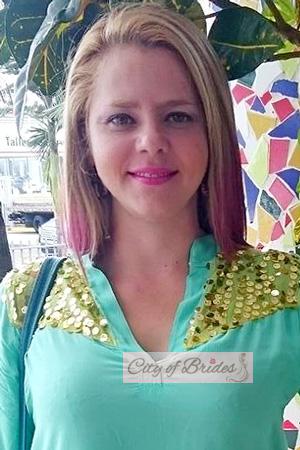 223428 - Ana Age: 44 - Costa Rica