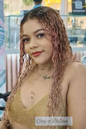 223532 - Yulieth Age: 34 - Colombia