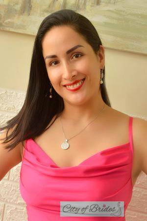 223730 - Paola Age: 42 - Peru