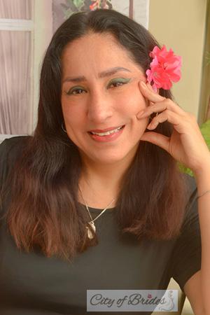 224080 - Vanessa Age: 50 - Peru