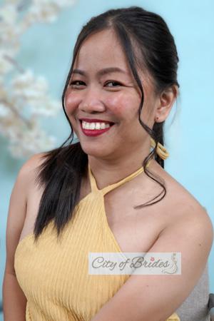 224751 - Orchids Age: 37 - Philippines