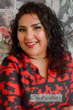 225020 - Shirley Age: 59 - Peru