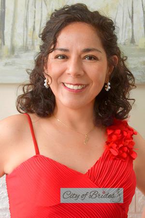 225446 - Pilar Age: 51 - Peru