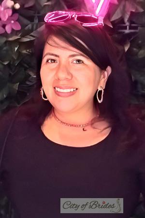 225448 - Mariela Age: 36 - Peru