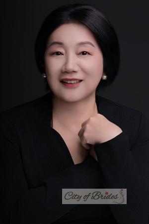 225544 - Samantha Age: 52 - China