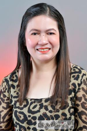 226049 - Sheila Age: 52 - Philippines