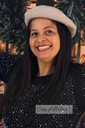 226174 - Jazmin Age: 52 - Costa Rica