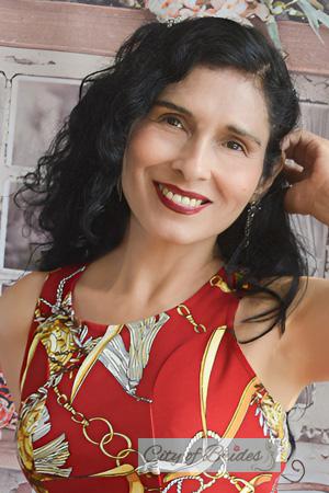 226405 - Beatriz Age: 56 - Peru